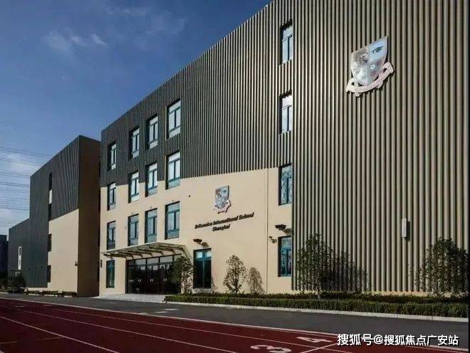 线首页网站→楼盘百科→首页网站→24小时热线电话PG麻将胡了2模拟器古北99售楼处电线售楼中心电(图7)